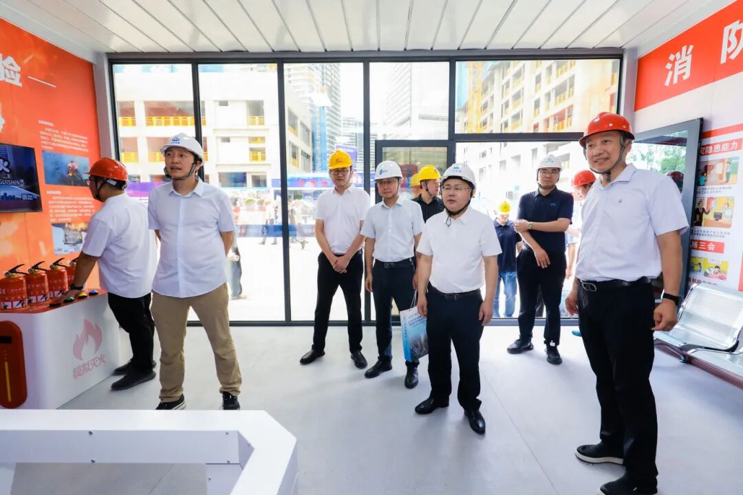 现场观摩3.jpg